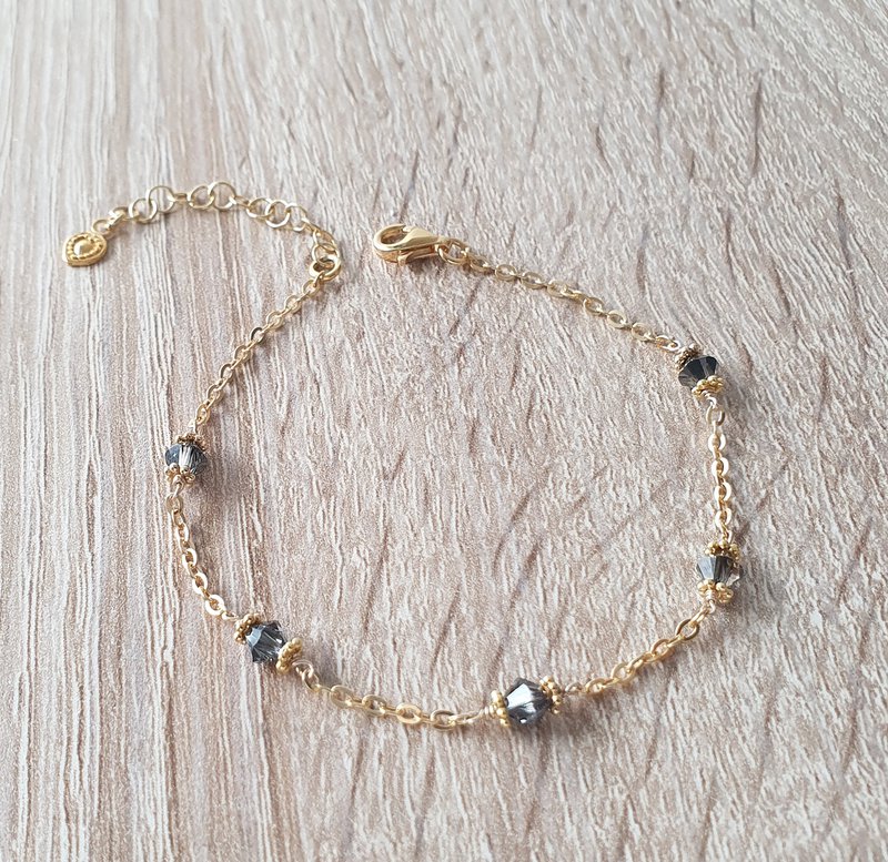 18K gold plated bracelet with "Black Silver Night" crystals