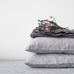 Taie d'oreiller en lin gris clair