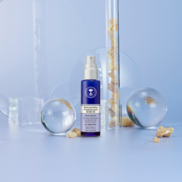 Neal's Yard Remedies - Verjüngendes Weihrauch-Gesichtsserum - 30 ml