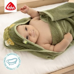 Hooded bath towel chameleon