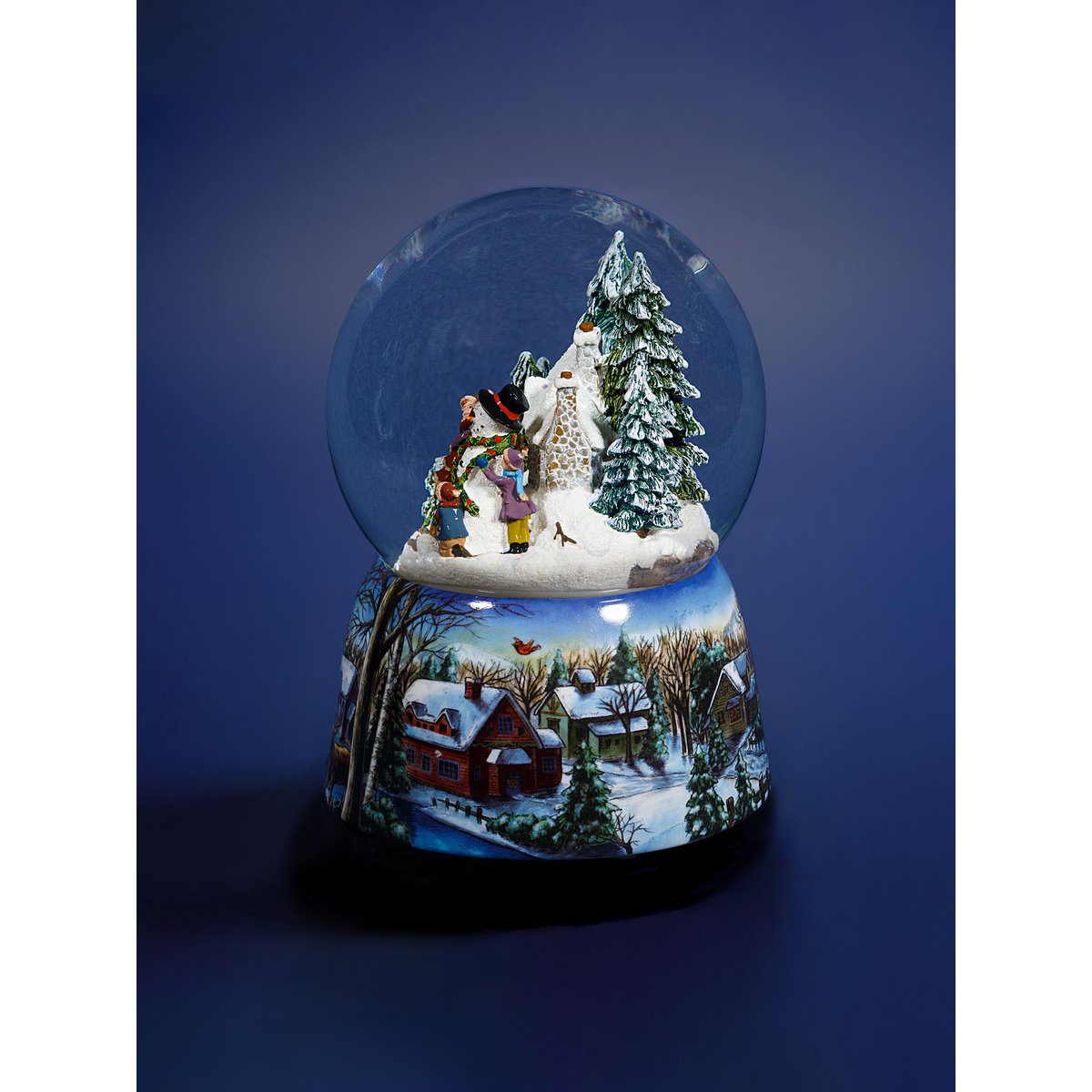 Weihnachtsschneekugel „Winterferien“ – Musikalische Schneekugel aus Glas, Dekoration und Weihnachtsgeschenk