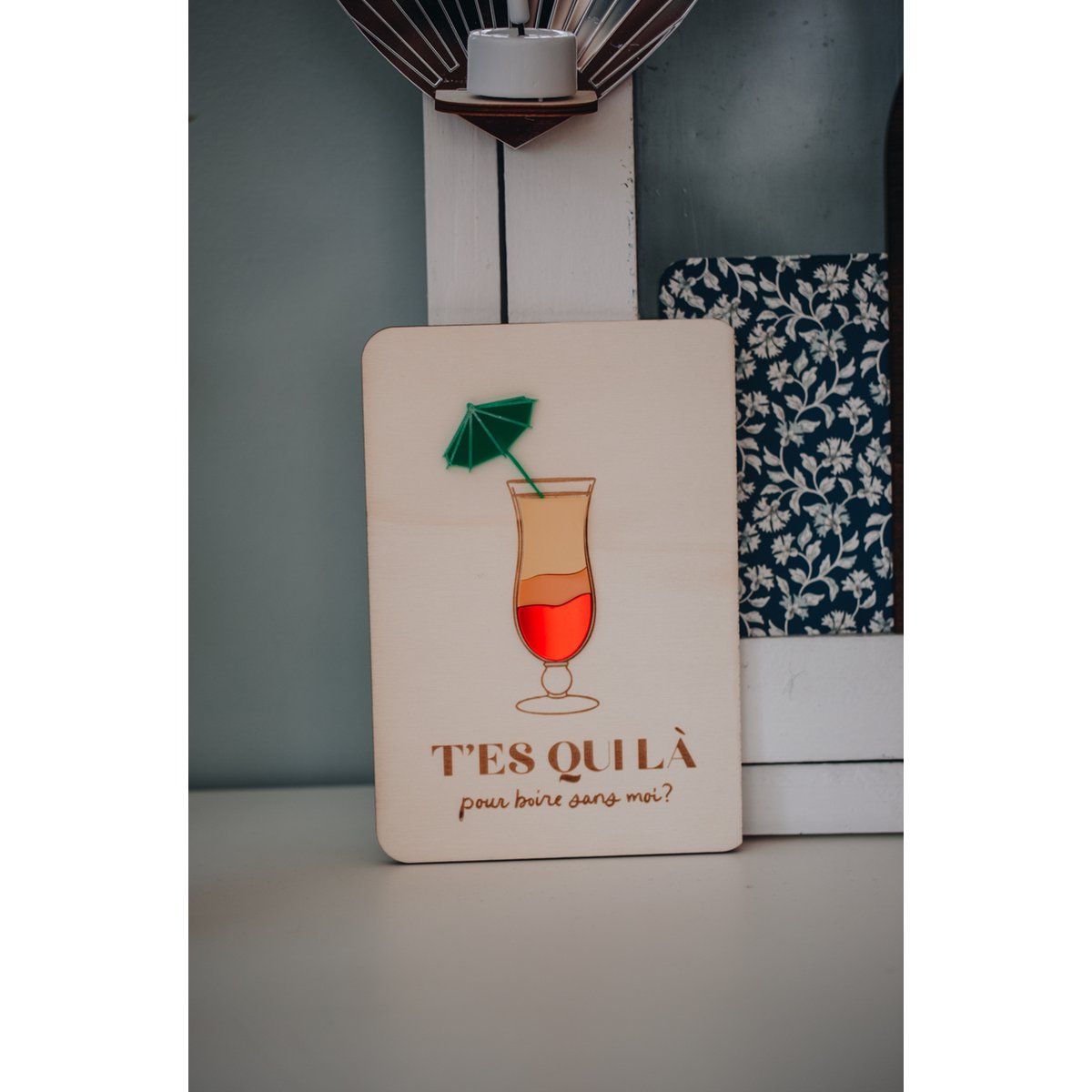 Houten en plexi -poster: cocktails