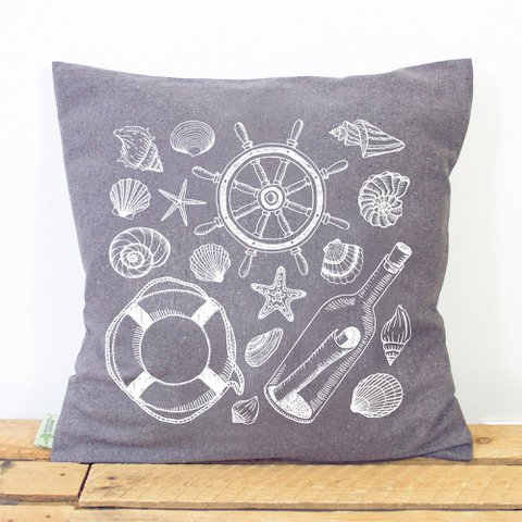 Pillowcase flotsam