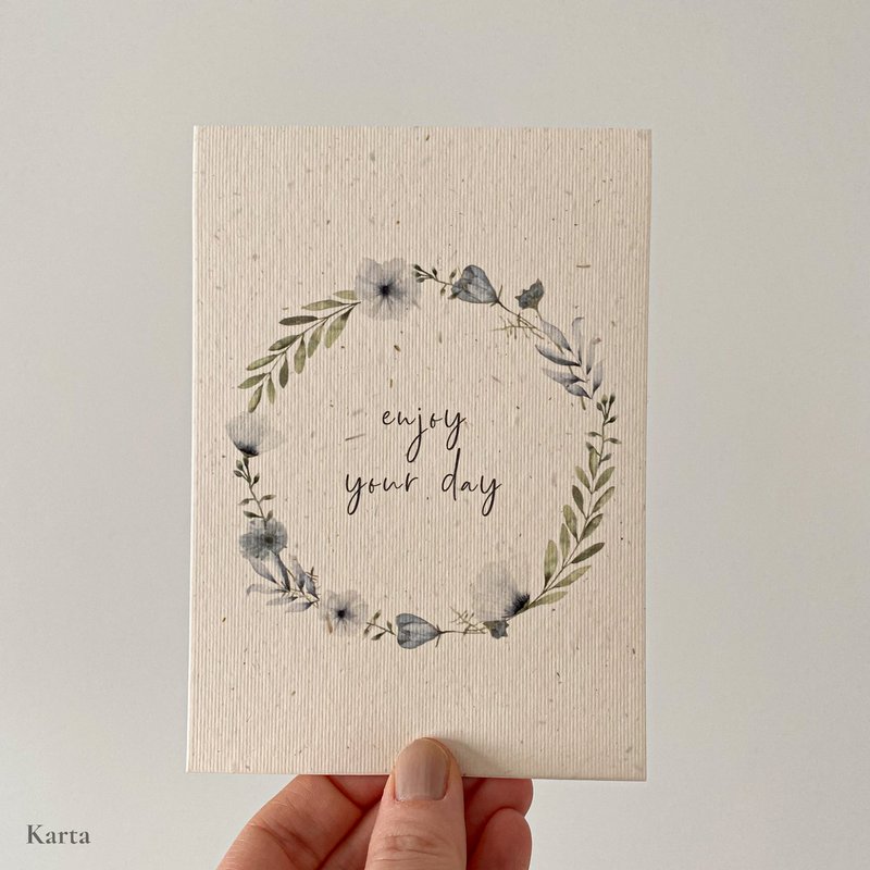 greeting card - cosmos wreath
