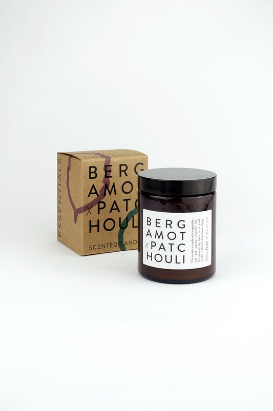 bergamot x patchouli / ESSENTIALS Duftkerze