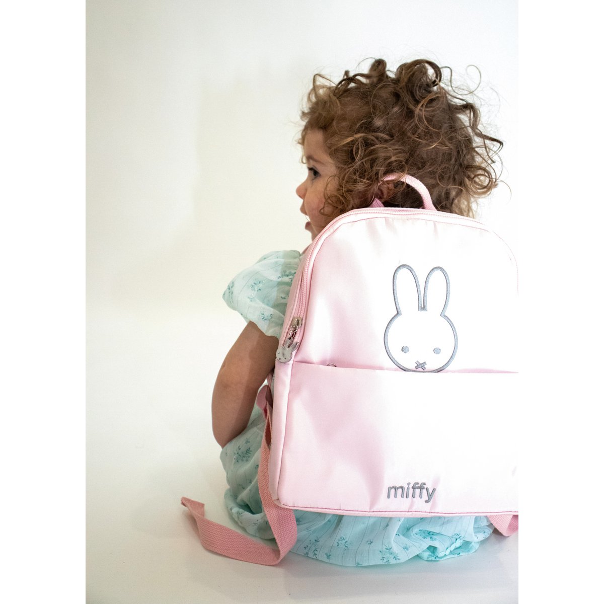 Sac à dos enfant Miffy Rose - Rentrée scolaire ©Mercis Bv