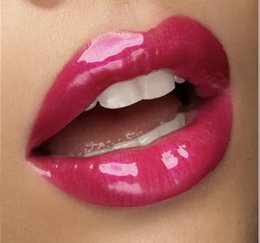 Lovely pink lip gloss with a glossy, shimmery finish. Provides a hydrating and nourishing formula for soft, smooth lips.