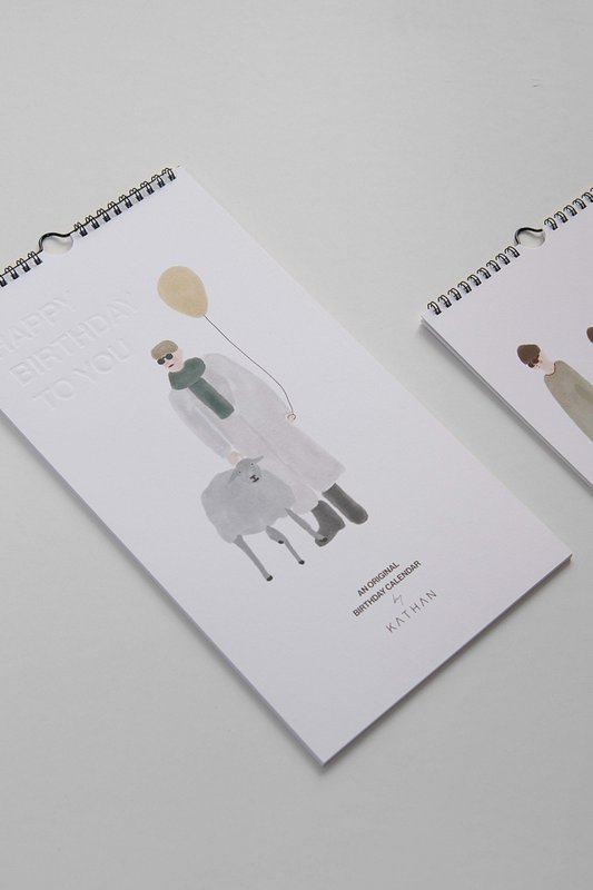 LUSSUOSO E ORIGINALE CALENDARIO COMPLEANNO . Studio KATHAN