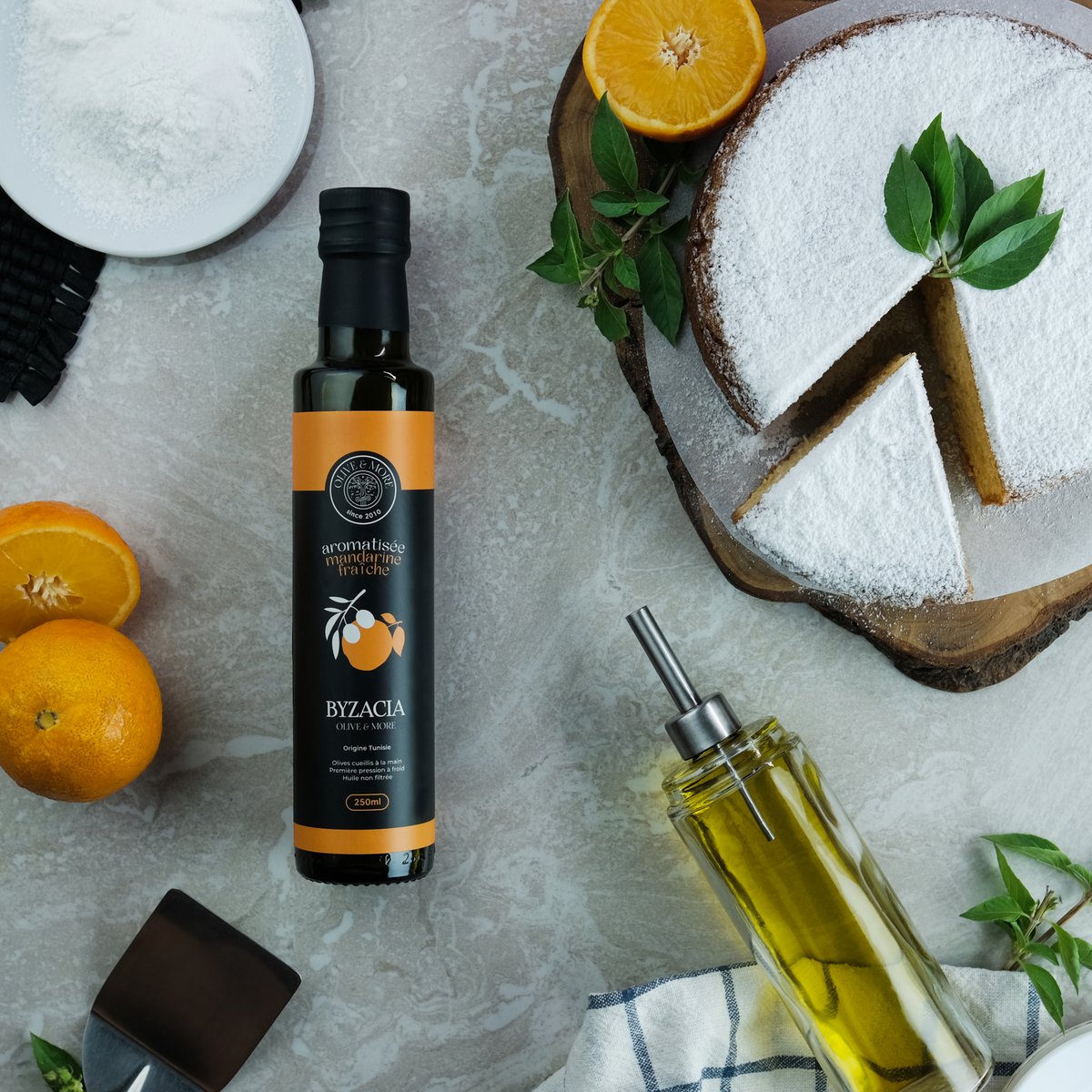 Mit frischer Mandarine aromatisiertes Olivenöl