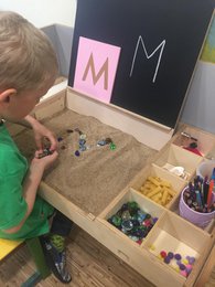 Escritorio Infantil Multisensorial Ajustable Luula