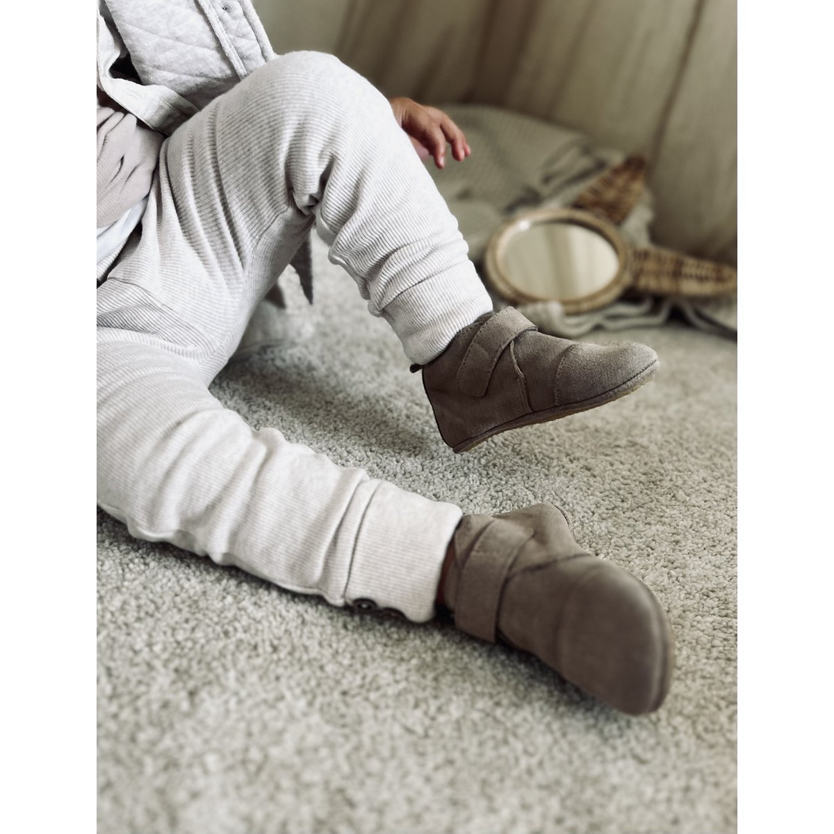 Suede Classic Boots - Taupe