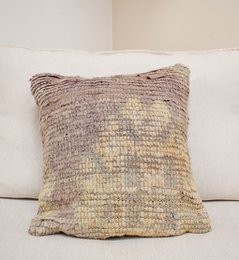 Poufs & Pillows