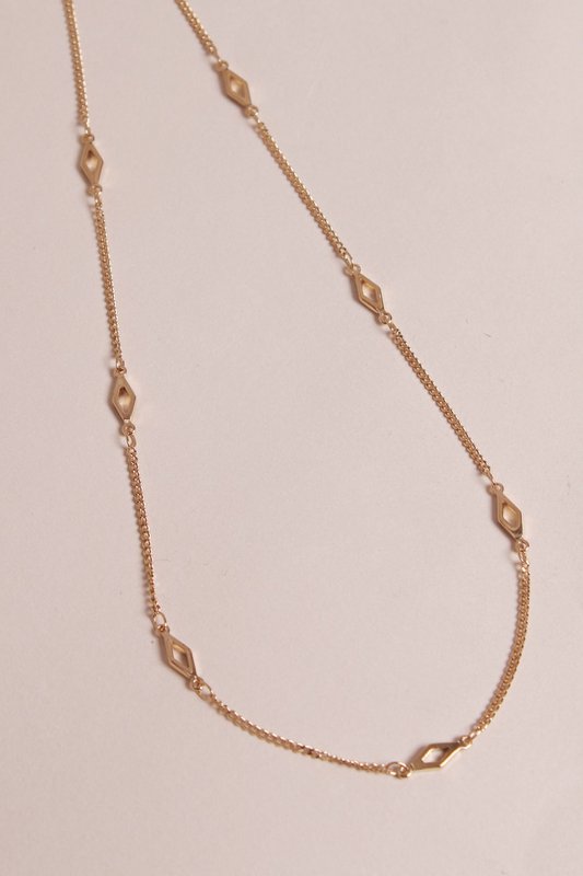 Collier Mata
