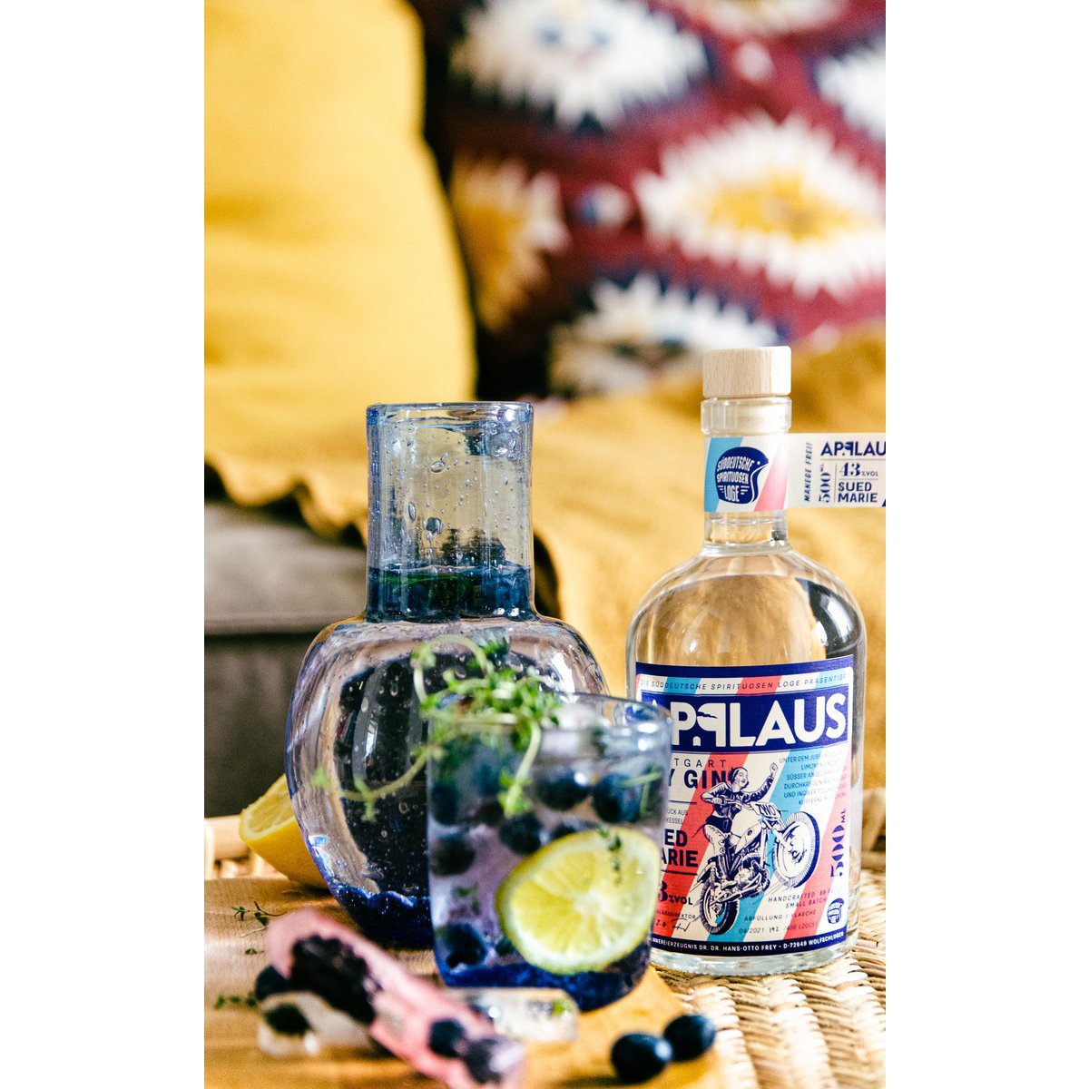 Oklaski - Suchy Gin Suedmarie 43%