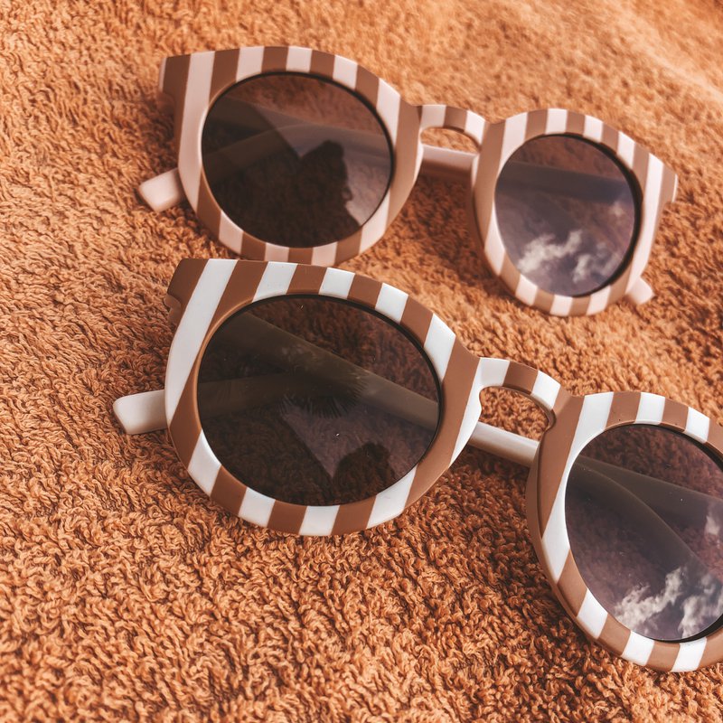 Kindersonnenbrille Streifen | Kinder Sonnenbrillen | Weiß-Orange | Rosa-Orange