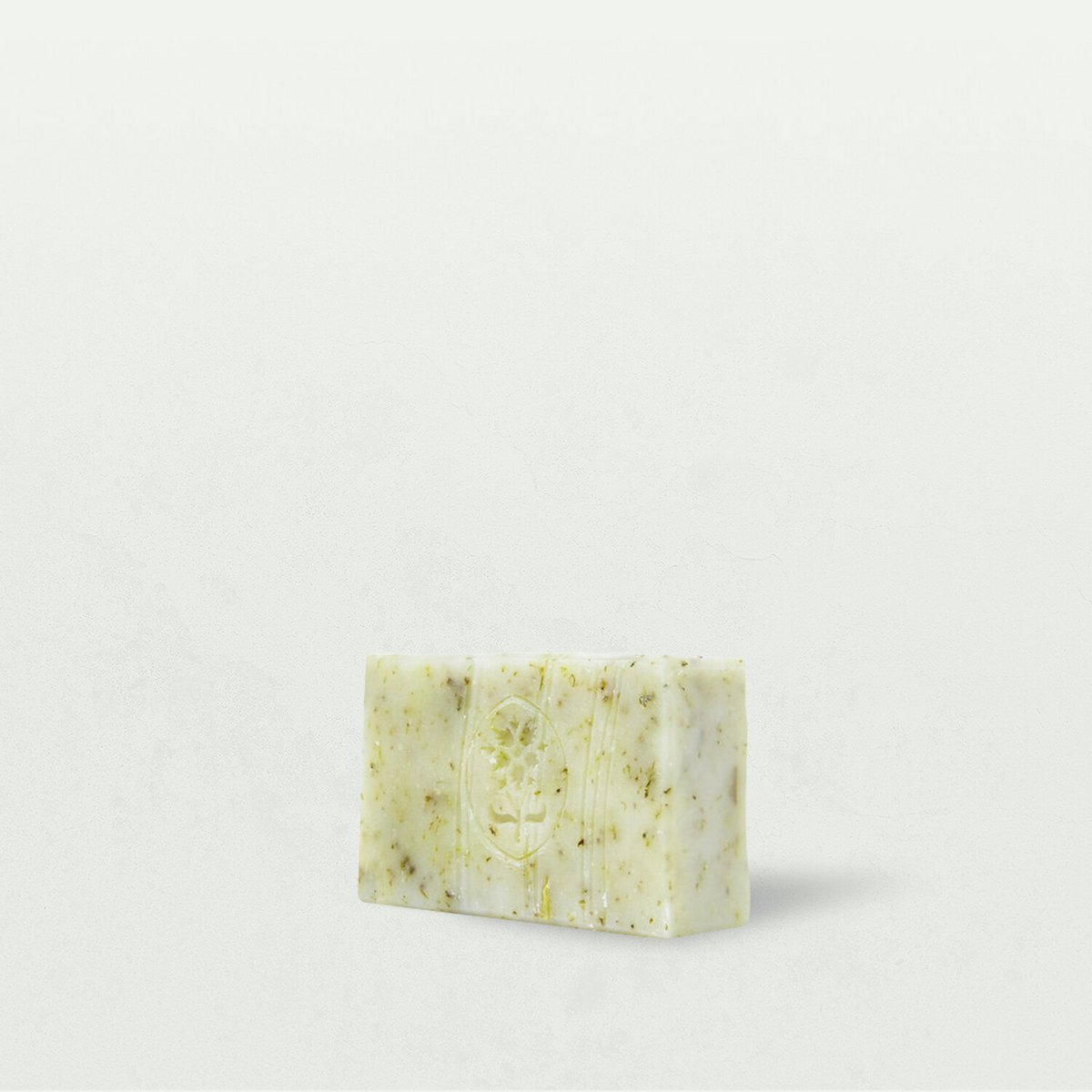 R/4 Handcrafted Soap with Daisy Flower and Cardamom Essential Oil - Sagging Skin