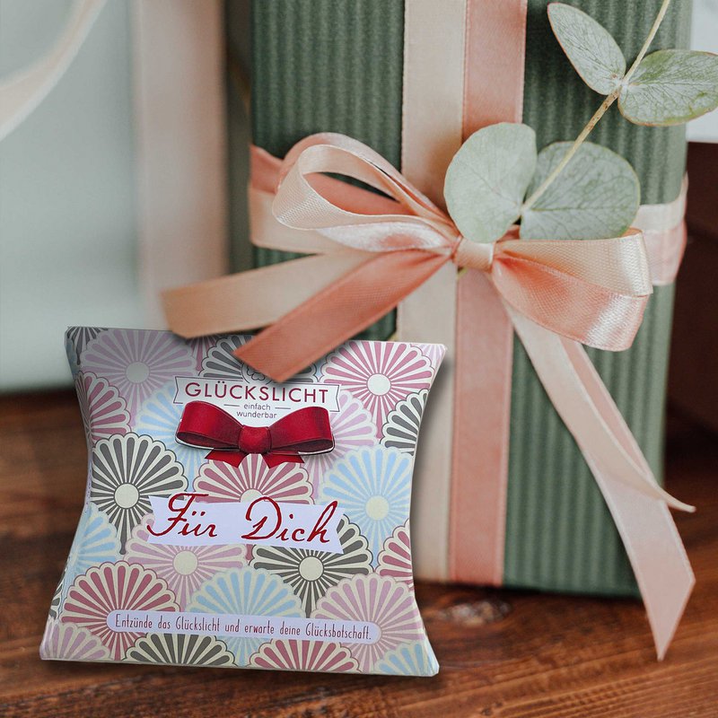 Lucky light / In a gift box with a cut-out bow 🎀 / Vintage / For you