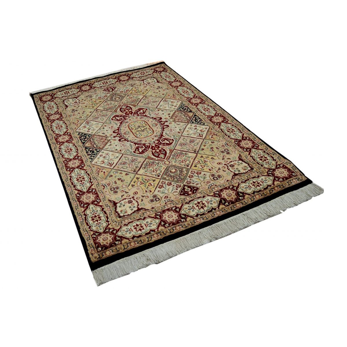 Scomparto Tappeto con nappe cammeo annodato a mano