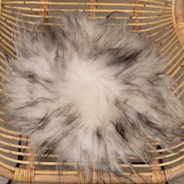Coussin de chaise en peau de mouton WOOOL - blanc islandais noir