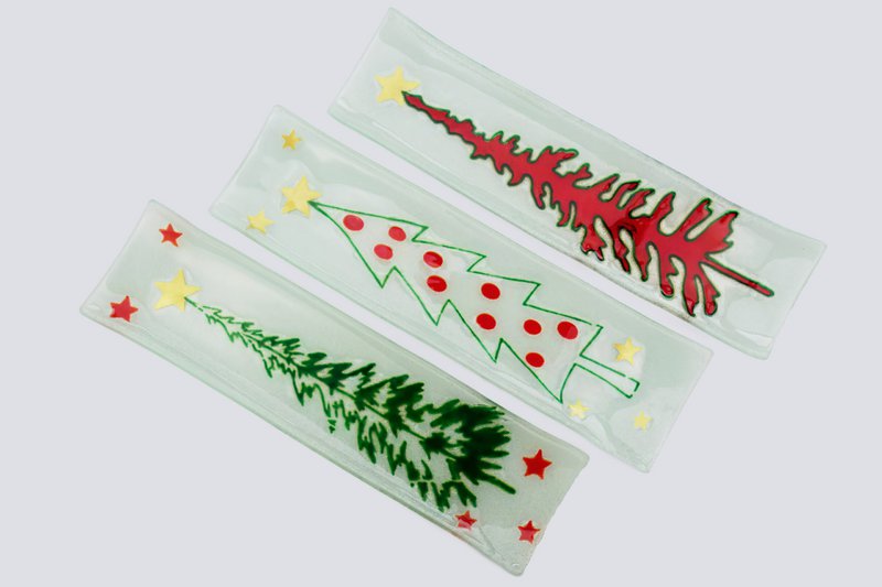 Xmas U Shape Long set of 3 42x11 Green, Red & White Xmas Trees Set of 3