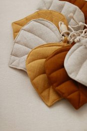 Guirlande de Lin "Ocre" avec Feuilles