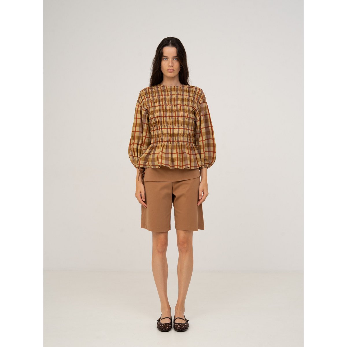 Chalet Brown Bermudas
