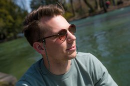 Wide handmade glasses strap EMERALD