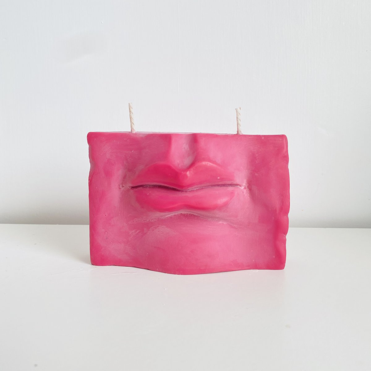 Pout Lips Candle- Deep Rose