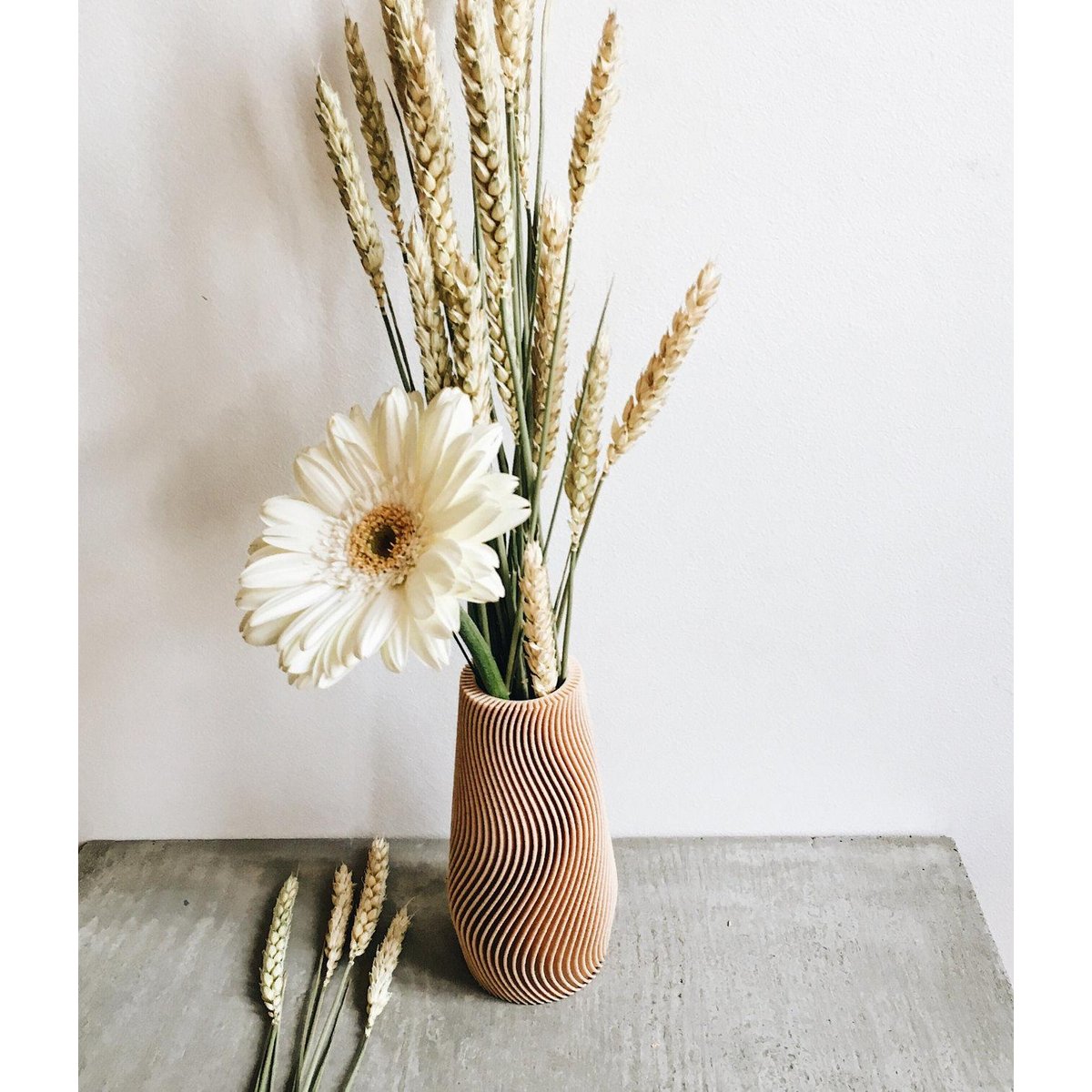 WAVE Vase