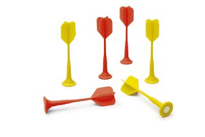 Scratch Active Play: MAGNETIC DARTS - REPLACEMENT SET Red/Yellow (set of 6),