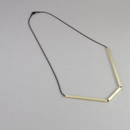 ANGLE Necklace