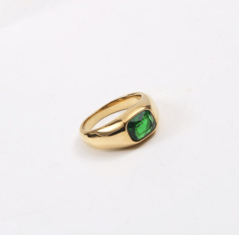 Lola - Green Stone Statement Gold Band