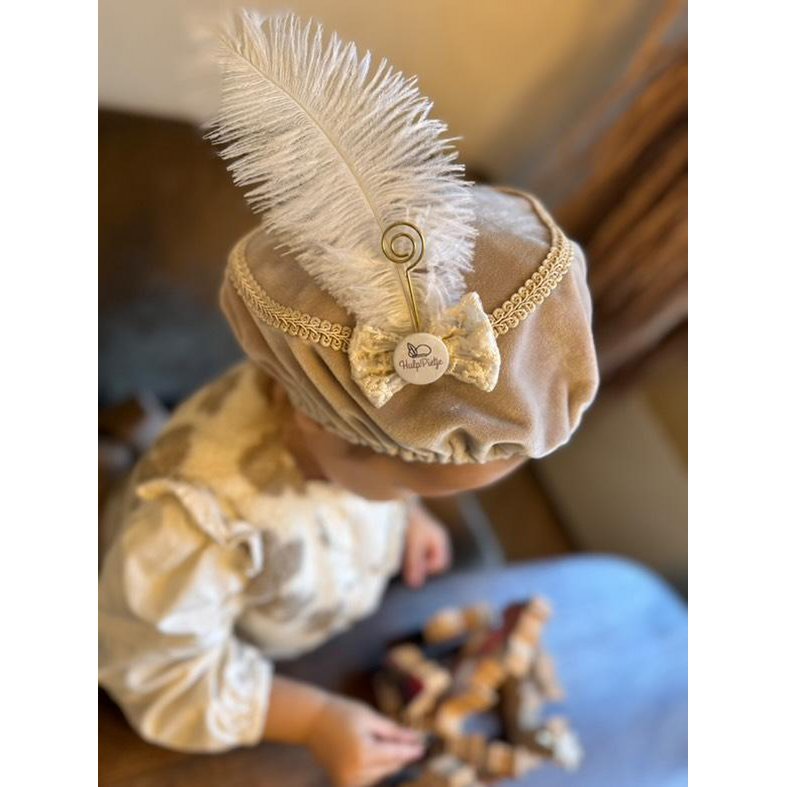 Chapeau Pete de luxe | Velours beige | Arc