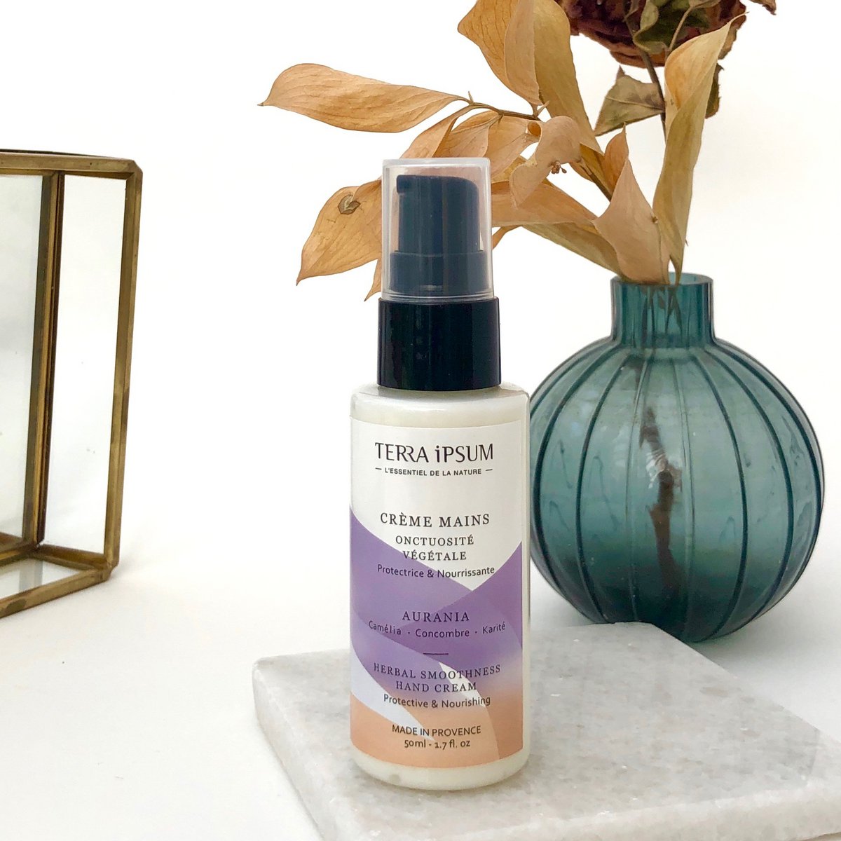 Crema de manos Herbal Smoothness - Camelia, pepino y manteca de karité