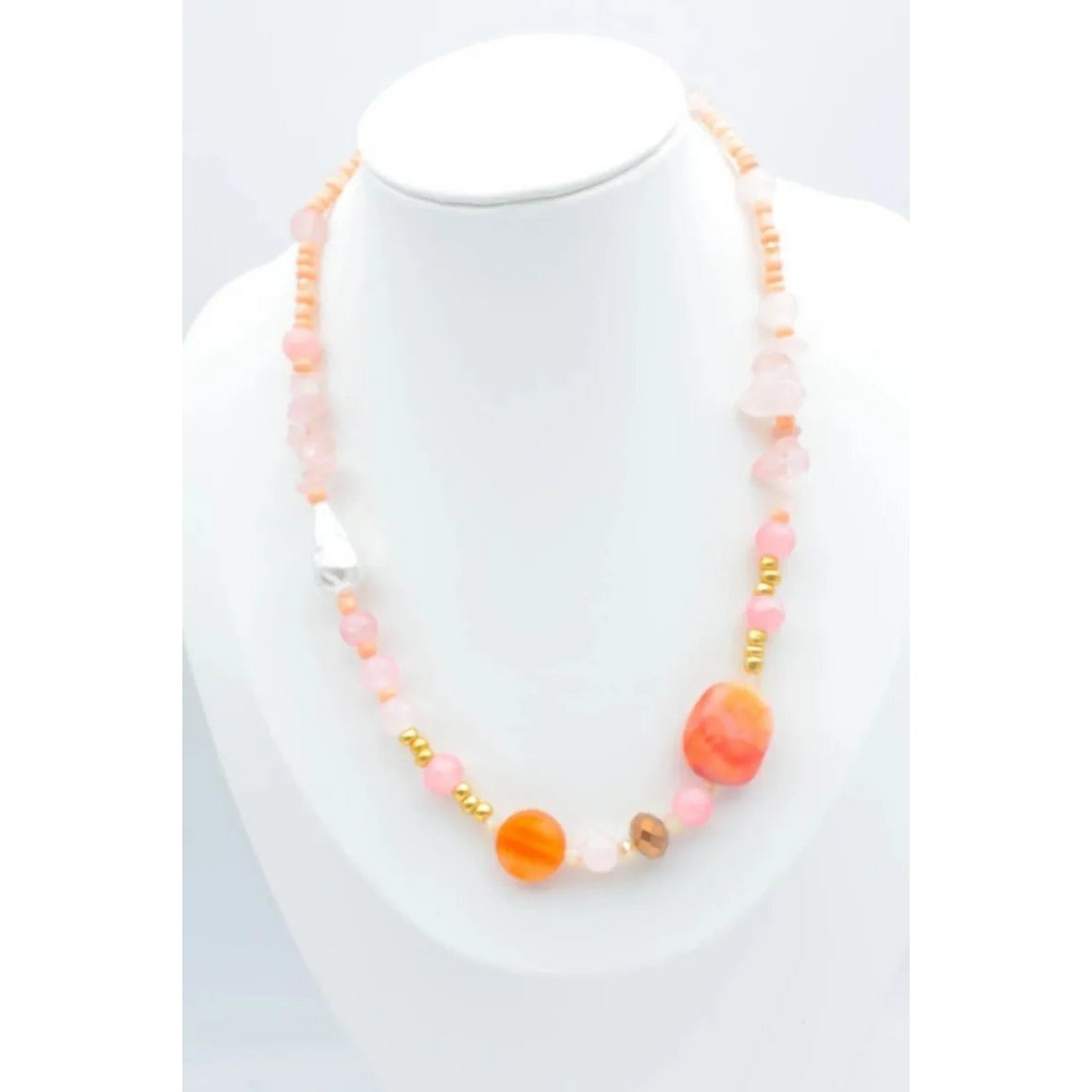 Collier en métal