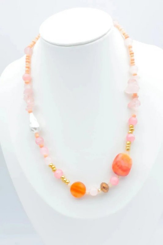 Collier en métal