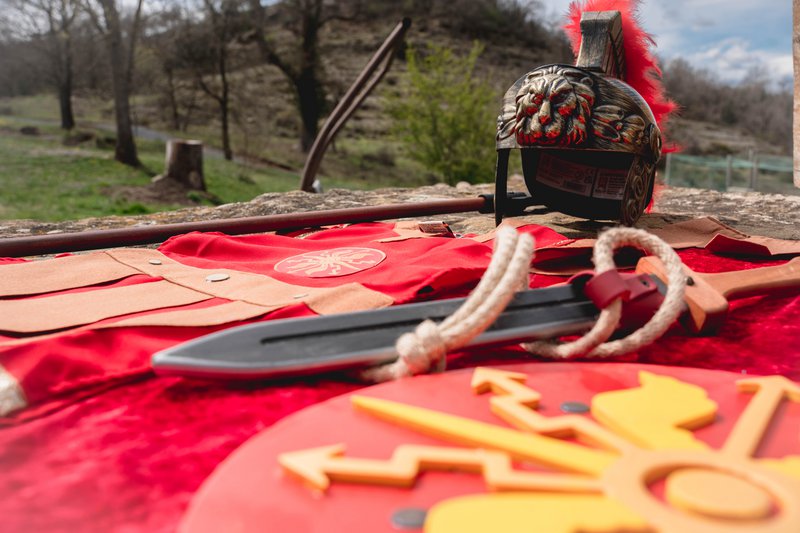 Shield Historik Roman Kaligula - ST746