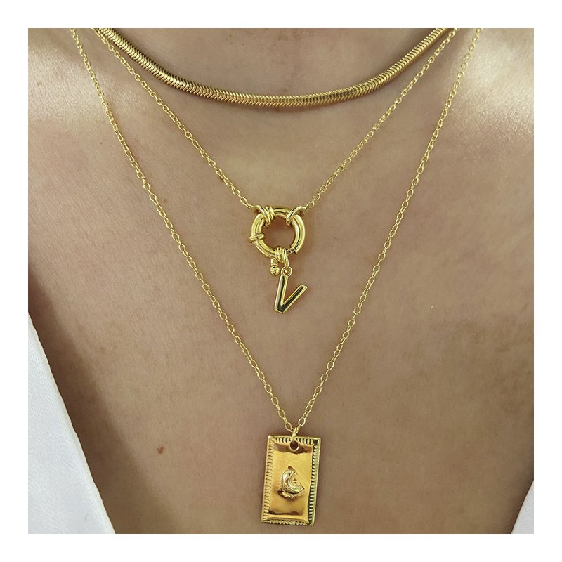 REASA NECKLACE