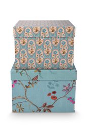  Set of 2 square gift boxes with a floral pattern in blue and khaki colors. The boxes have a decorative design with a contrasting teal blue base.
