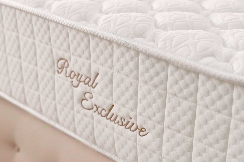 Royal Exclusive Pocksprings Mattress - White - Grubość: 30 cm - Moonia