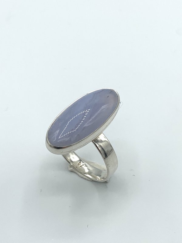 Sølvring 10x24mm Kalcedon