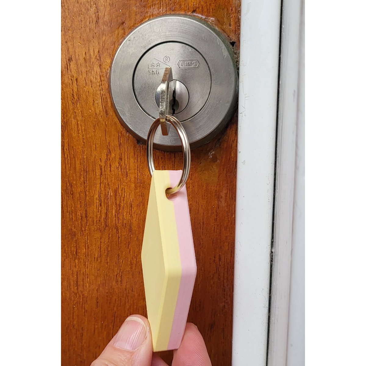 Keychain Check Bacon Pink/yellow