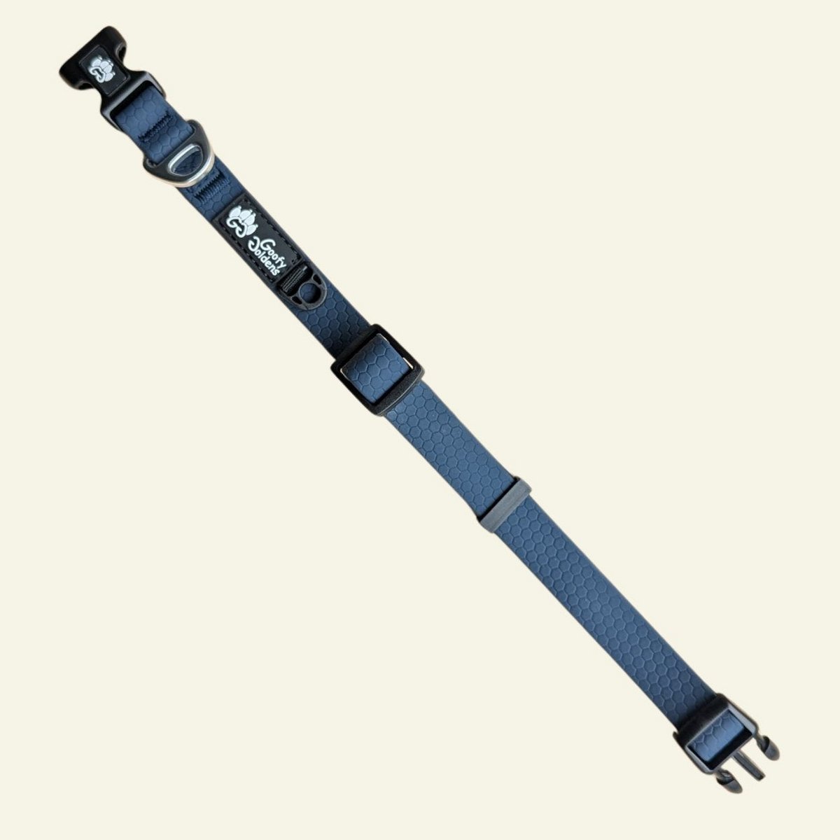 Wodoodporny kołnierz w kolorze granatowym