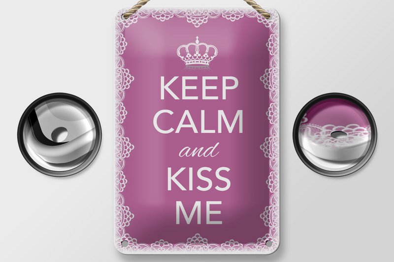 Tin sign saying 12x18cm Keep Calm and kiss me crown decoration