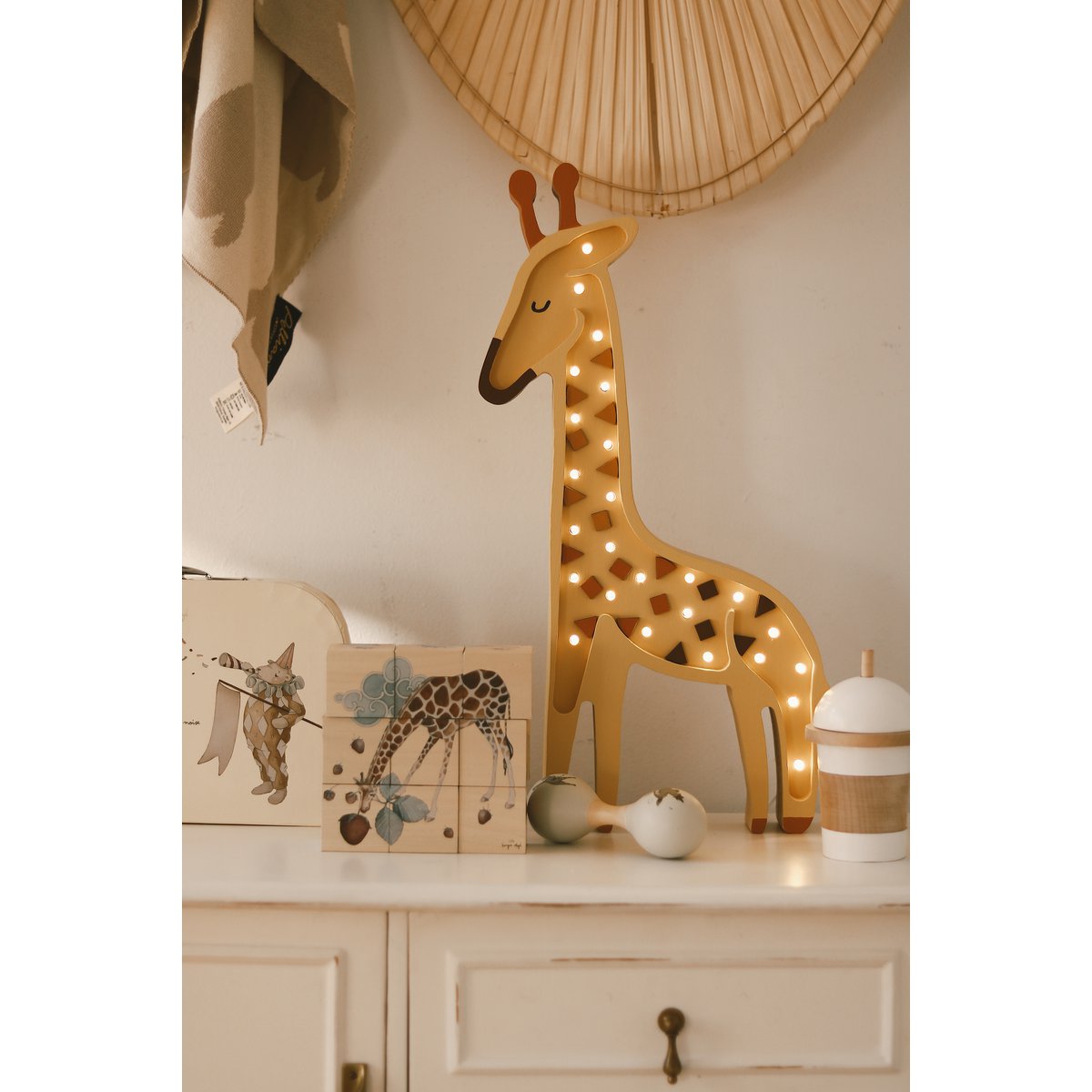 LITTLE LIGHTS GIRAF LAMPE