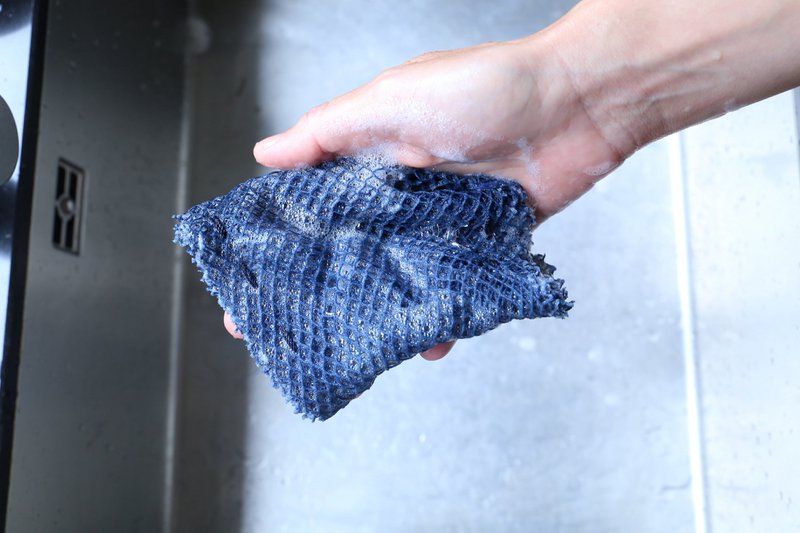 Scrubber/spugna salva oceano