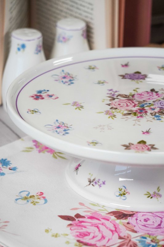 Porcelain cake stand Flora 25 cm Isabelle Rose
