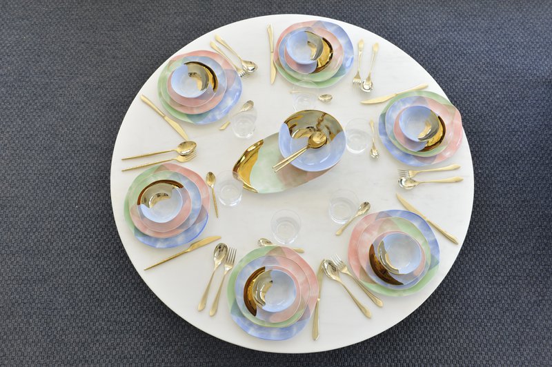 Tricolor-Paradise bread plate