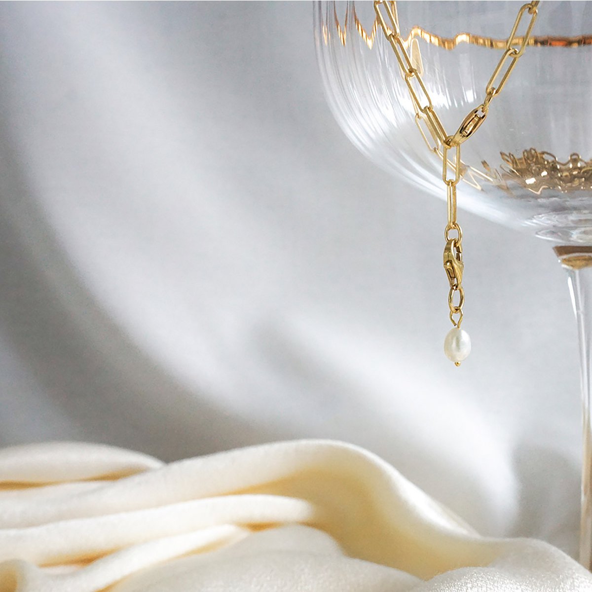 Sweet Pearl Charm Colgante de perla - Oro
