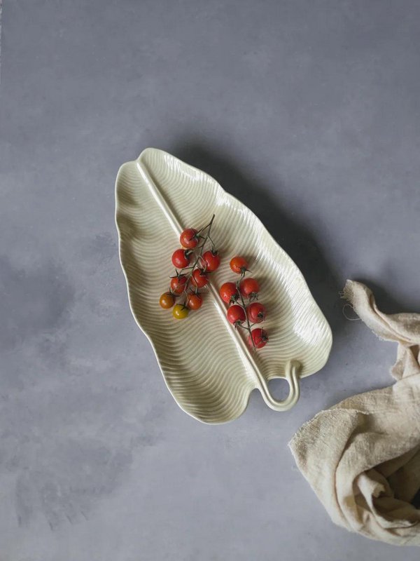 Palm Leaf Tray – Handmade in Portugal